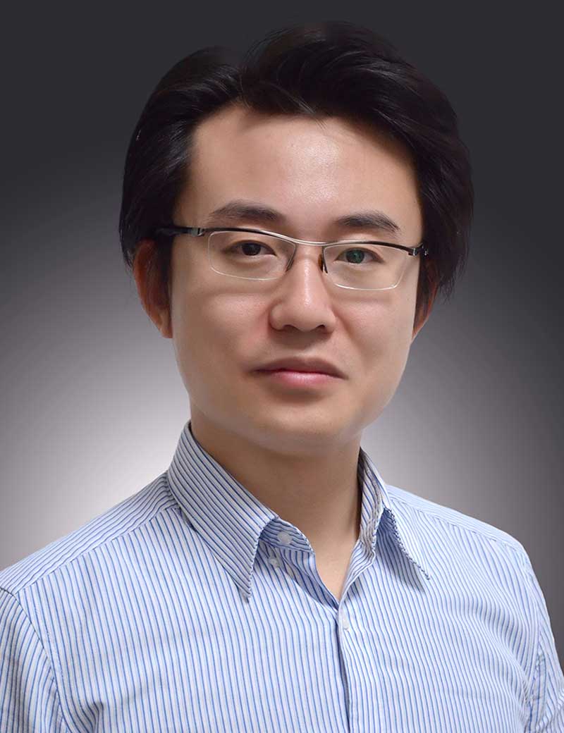 Mr. Yong Li